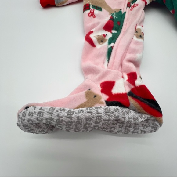 NWT 🥀 18 Month Baby Pink Christmas Onesie Sleeper - Picture 3 of 5